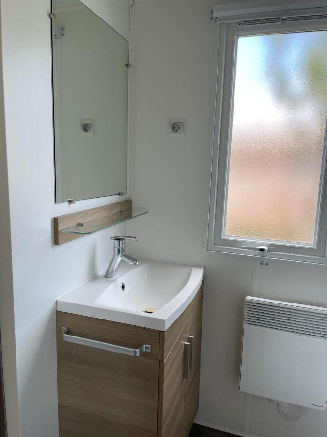 Mobil Home Tout Confort 6 Personnes Avec Wifi Onzain Esterno foto