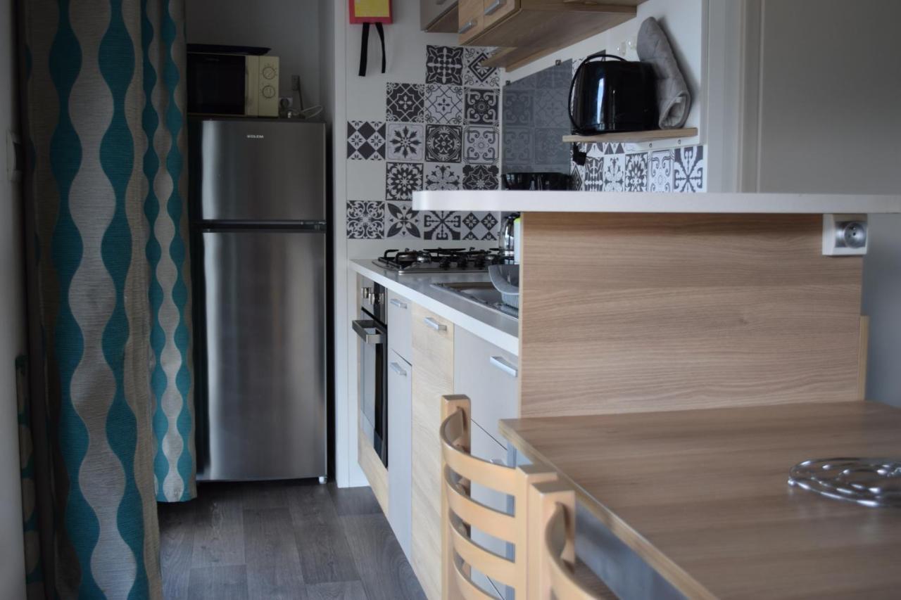 Mobil Home Tout Confort 6 Personnes Avec Wifi Onzain Esterno foto